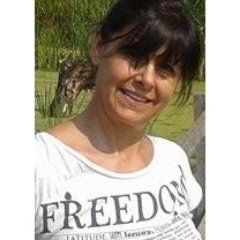 HedvigCsorba's profile picture. Szabadságépítő facilitátor vagyok :) Te a saját életedet éled?