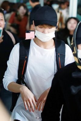 DiemBangtan's profile picture. I'm VIETNAMESE ✌. 
🌼방탄소년단___BLACKPINK__WANNA ONE__SAMUEL__SEVENTEEN__GOT7___LEE SEUNG GI__LEE JONG SUK🌼
      ✳Sp SEHUN EXO 💦