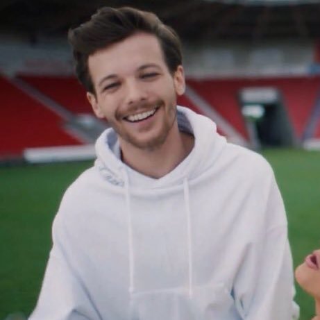 rpgwloueh's profile picture. calme poto, bois un tropico