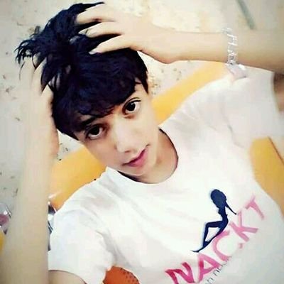  ورع ممحون صغير @ppooww4 لا مو وراثة الأصل هي سلف ودين بس جاء رد  القضاء هذا عند بعض الناس وبعض الناس يكون قصته موسفه يكون وهو صغير غدروه  ويكون ممحون والبعض‬‎
