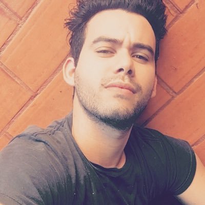 renanbenites's profile picture. 