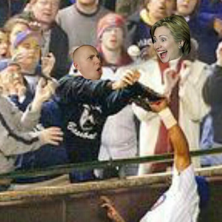 elikindred's profile picture. Self deprecater.