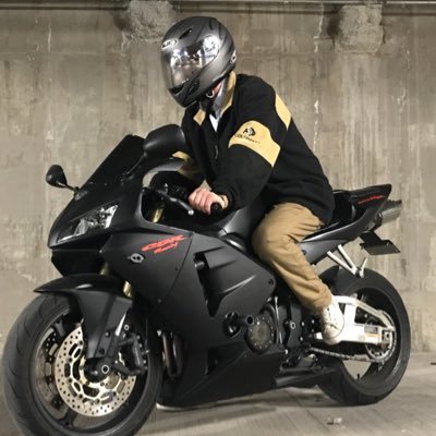 cmill1740's profile picture. wet ass p word