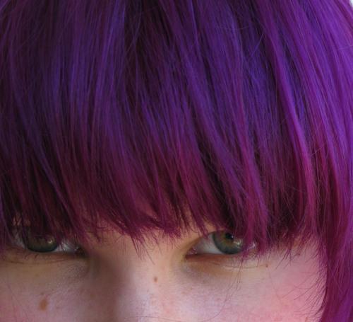 miss_ikomi's profile picture. A crafty librarian who wishes she were a cat.