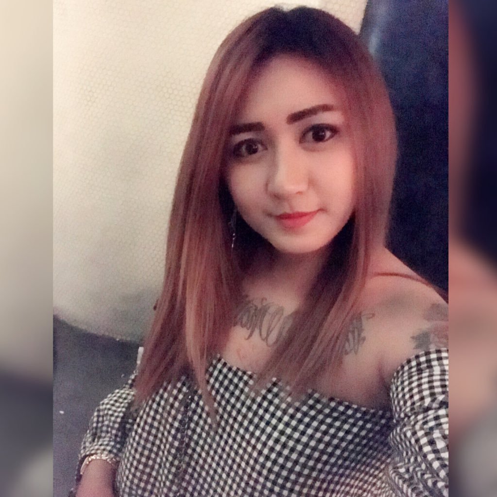 Ployzlek's profile picture. (: . I'm happy what i've done❤️