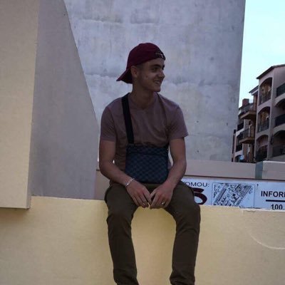 Tek902's profile picture. Snap  thomas.ryb