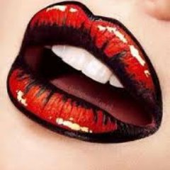 Blogger @ Chatterbooks Book Blog 💋 PA to @authorkristym ✒ Goodreads Addict 📚 TV Junkie 📺 Insomniac 🌒