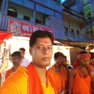 Neeraj_5000's profile picture. सर्वजन हिताय सर्वजन सुखाय।
मानव मेरा जाति और मानवता मेरा धर्म।
भारत माता की जय