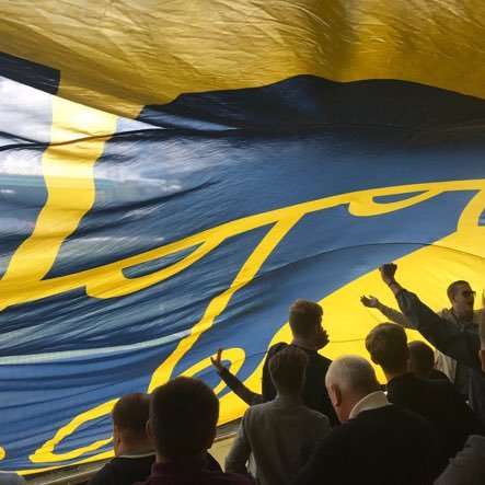 #OUFC Fans match day pictures & video, travel info, away-day pubs | #OUFCAwayDays | @OUFCOfficial |@YellowArmyOUFC | @Join_OxVox | @OxUtdExiles