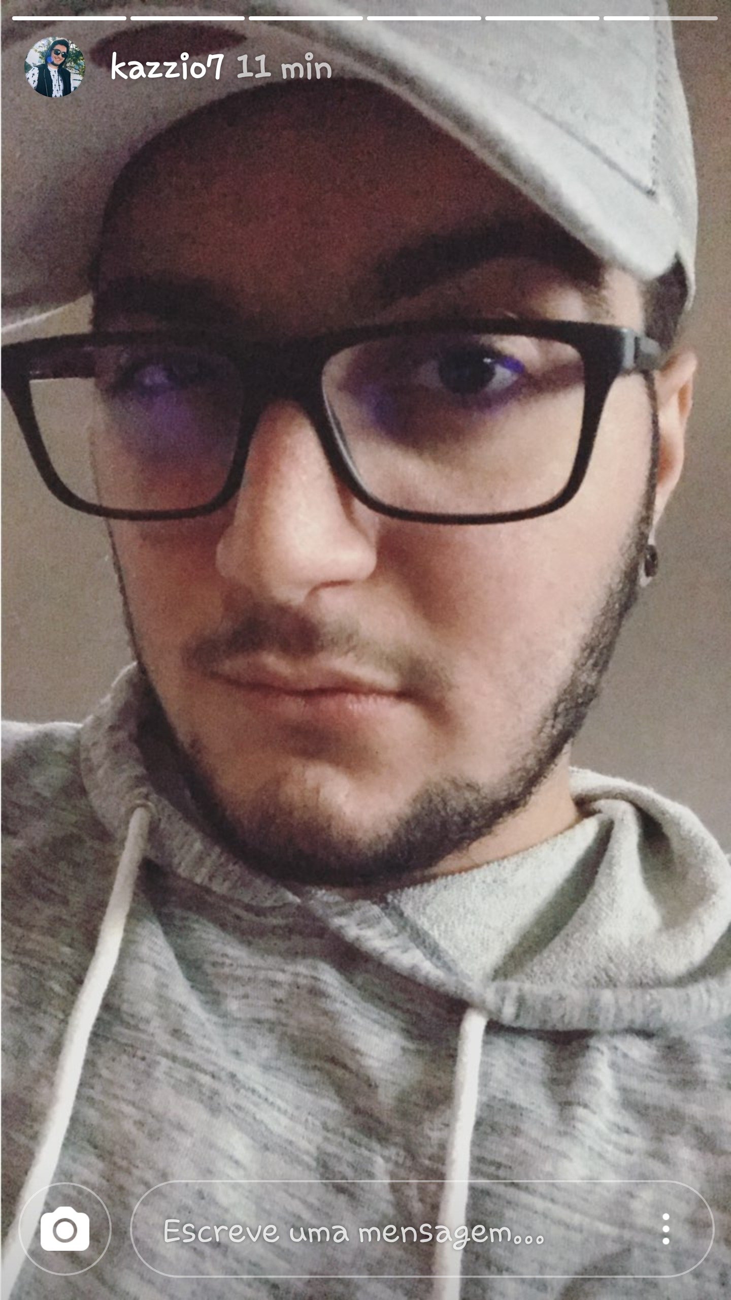 unigame131's profile picture. uma inorme fans do kazzio
borra seguir o insta
@kazzio_fans
um fc para o best youtuber 😀