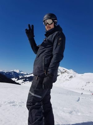 mainro59's profile picture. Racing Club de Lens ⚽
32 ans  🎂
Gazier débutant et utilisateur des drogues en tout genre. 🏨💉