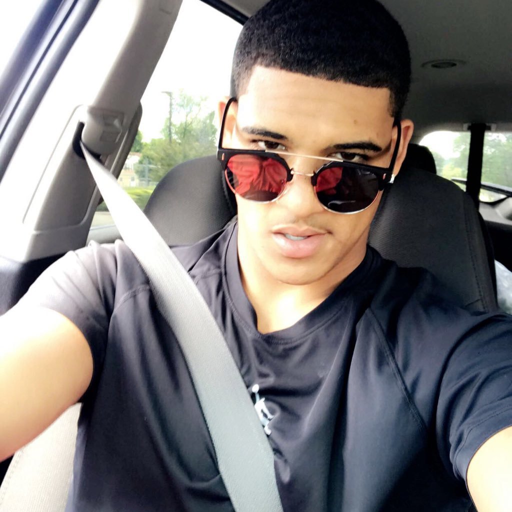 J_whittingham15's profile picture. Soof.