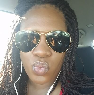 misspeachybelle's profile picture. country girl with city girl tendencies ღ