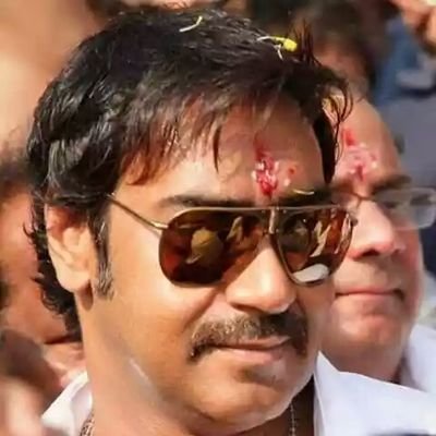 im big fan ajay devgn sir 

dia hard fan of Ajay Devgn 
Ajay devgn ka ek pagal diwana 
love u Ajay sir