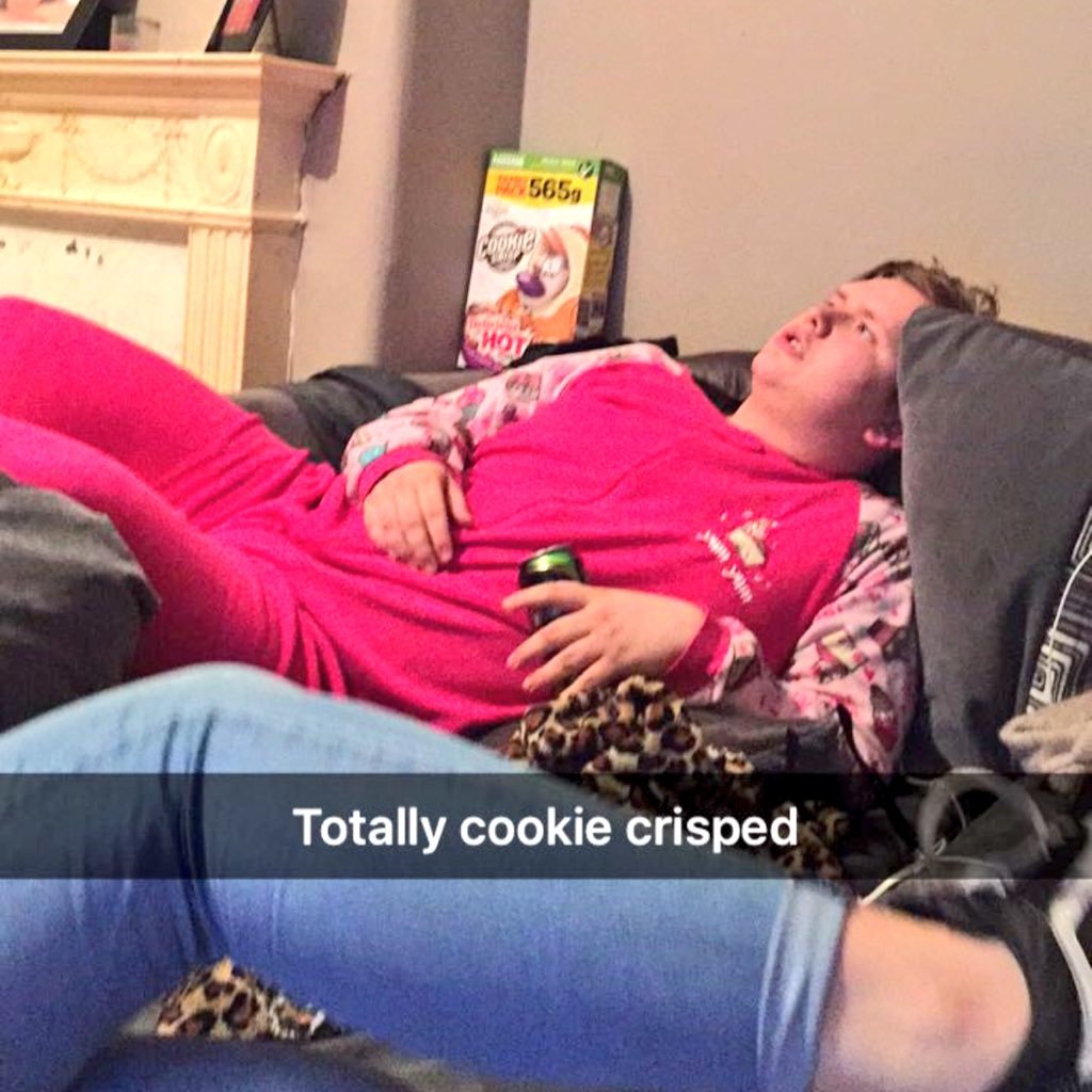 EwanGray98's profile picture. headaches & migraines. SC: Ewangray13