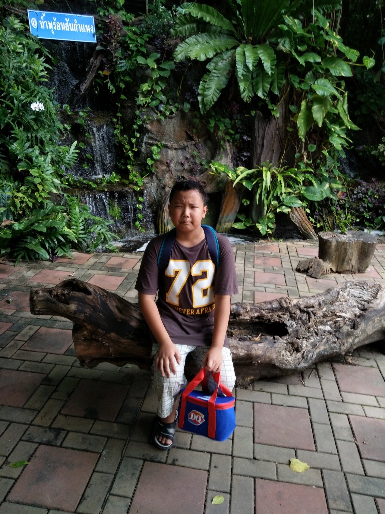 charuntae's profile picture. 