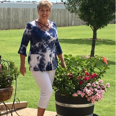 JoniCurtis1's profile picture. 