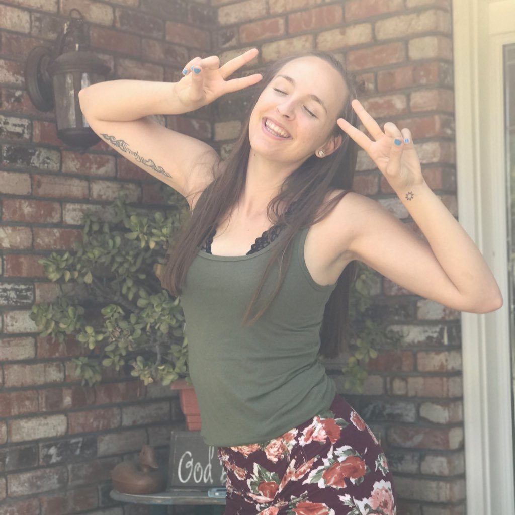 alyssharris_24's profile picture. George Fox Alum 🐻 SL❤️