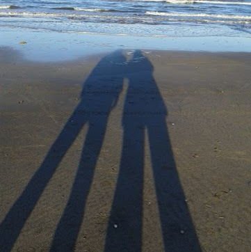 Cucusita13's profile picture. Ando así...nubladita...

Veterinaria UNLP, gatófila. 
Siempre de este lado de la grieta.