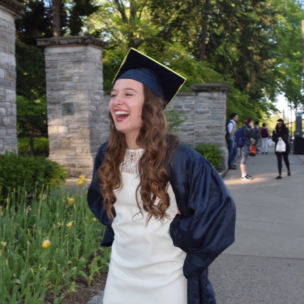 shorwith3's profile picture. "love one another" ✌🏼