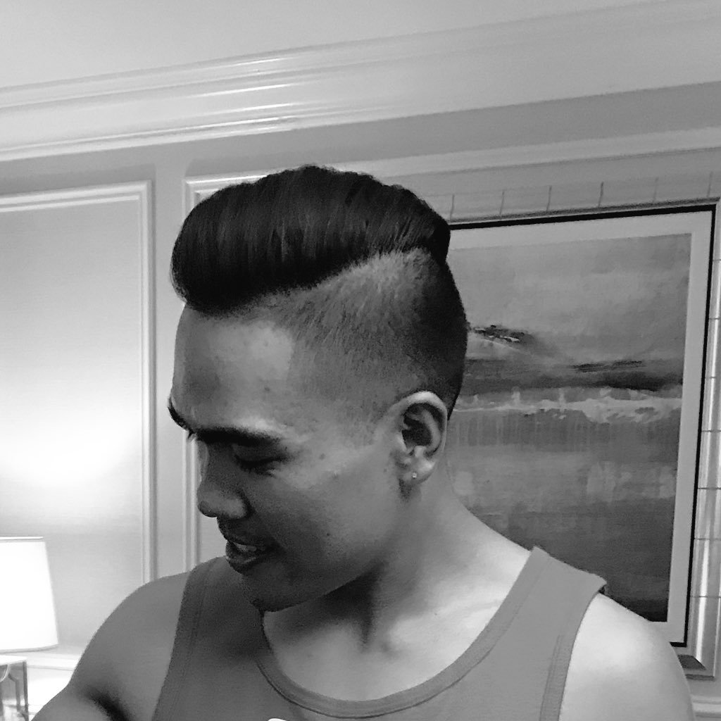 sur3_win's profile picture. 