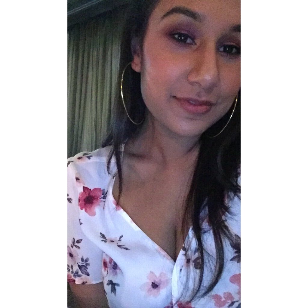 naseem_rabia's profile picture. Studying to become a tooth fairy✨