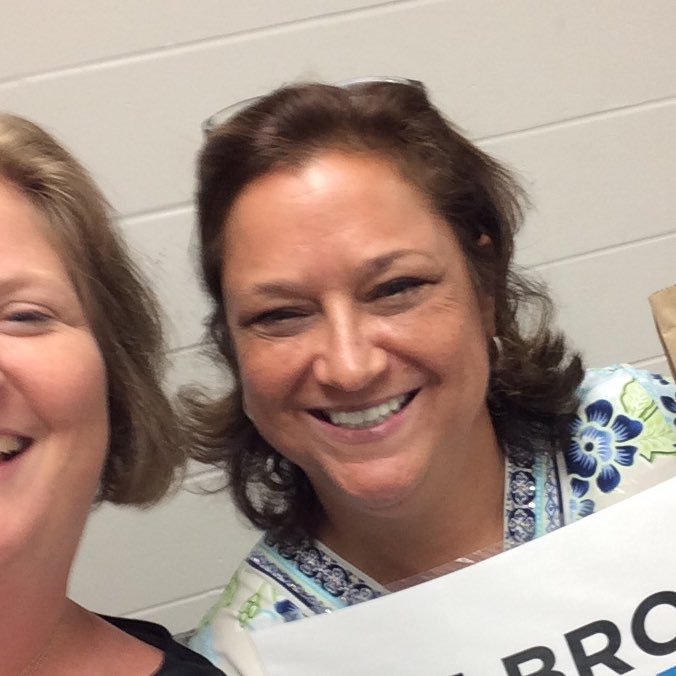 NovelliMarianne's profile picture. 