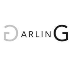 Une ligne de vêtements & accessoires intelligents qui changent de couleur au gré de vos désirs.
L'association de l'art couture à la française et l'innovation.