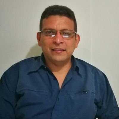 Abogado, Comunicador, Docente.
Magister en Docencia Superior, Derecho Penal, Procesal Penal.