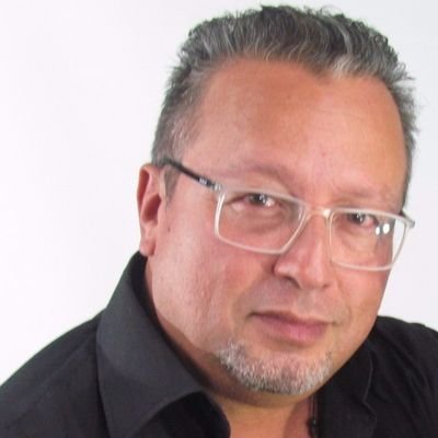CommunityManager | Coordinador de Operaciones @Kurucuteando | Locutor | Cantante | Percusionista | @Pasillaneandove