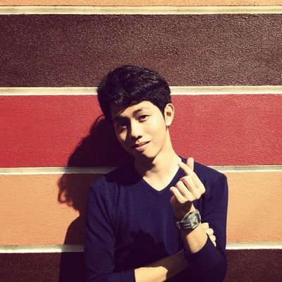 JvManglicmot's profile picture. Just another kid