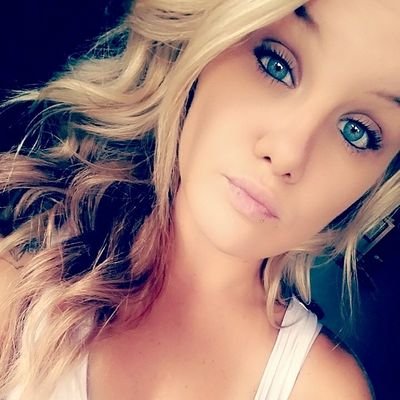 x3lindseymarie's profile picture. 28 ; mommy of twins 💕