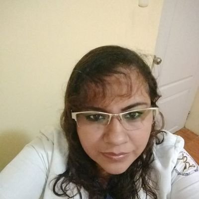 farfanletmon29's profile picture. Médica Cirujana de UNAM