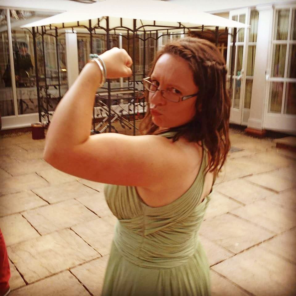 Specky_H's profile picture. Proud Salfordian, Aunty, big Sister, daughter & friendly neighbourhood Handywoman / Painter who just loves to do the jobs your partner hates! 🤣 #FBHandyHil