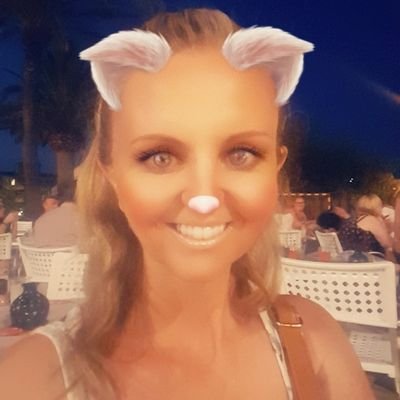 loopylouise6's profile picture. 