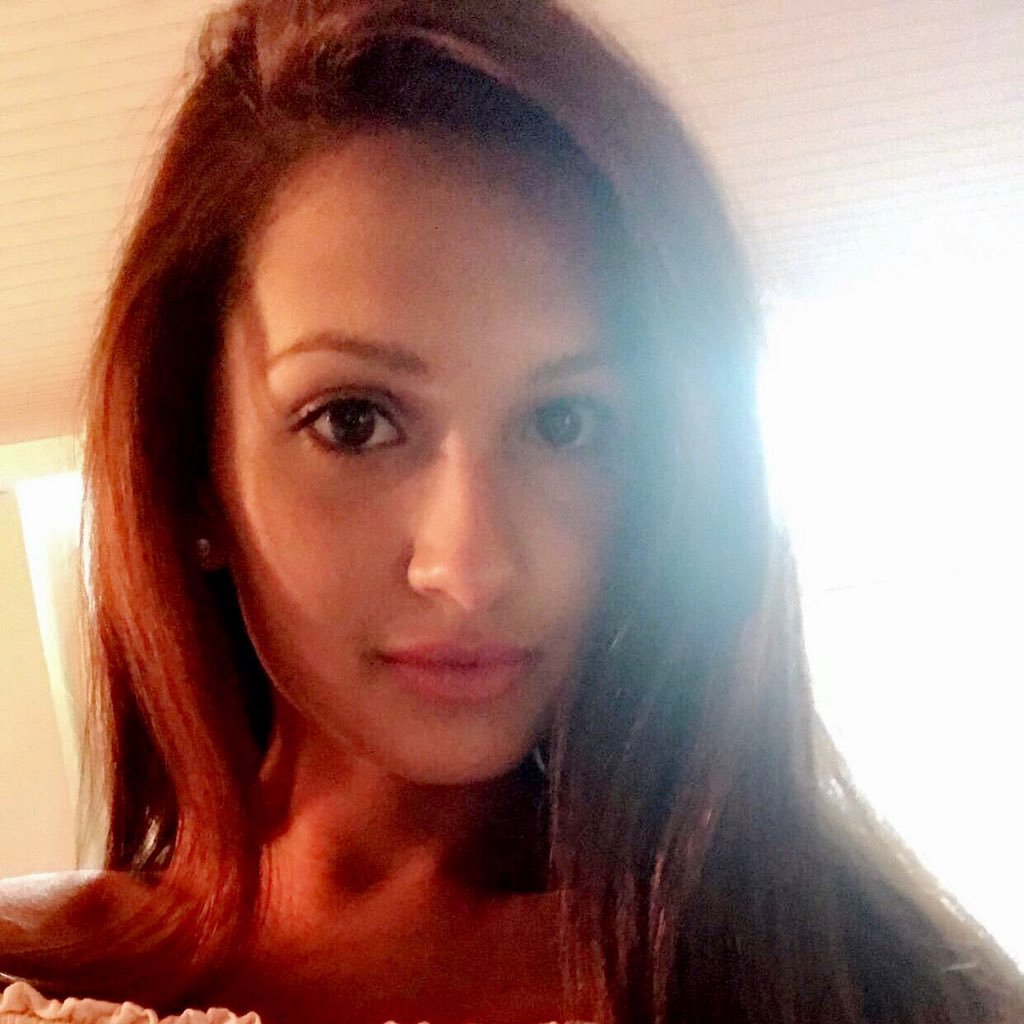 _rachpinto's profile picture. Snapchat: rachpinto