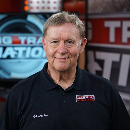 Sports reporter/analyst for KNWA/KARK since 2012. Fifty-one years experience in sports broadcasting. Forty-seven years covering the Razorbacks.