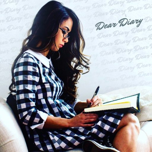 RoZaCaMiLa's profile picture. Editor in Photoshop and loved my family. I'am Lovatic, Clarksonic, Camilera and love the life