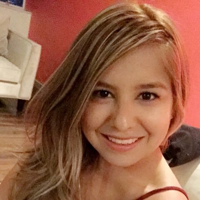 demi_davila's profile picture. 