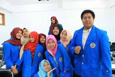 rezkyfernanda19's profile picture. KTBFFH