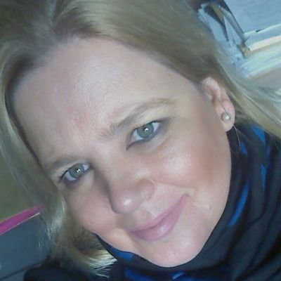 Psicóloga . Consulta privada e intervenciones como perito consultor de parte en el área forense.
Consultora De Rosa Alabaster