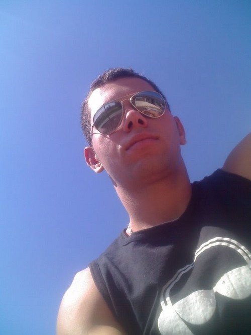 Sou um cara muito simpatico.
Twitter do Rick oficial