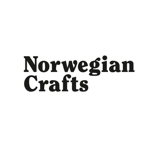 Vi styrker norsk kunsthåndverk internasjonalt via utstillinger, markedsutvikling, teori og seminarer, nettverk og utveksling, støtteordninger. mm.