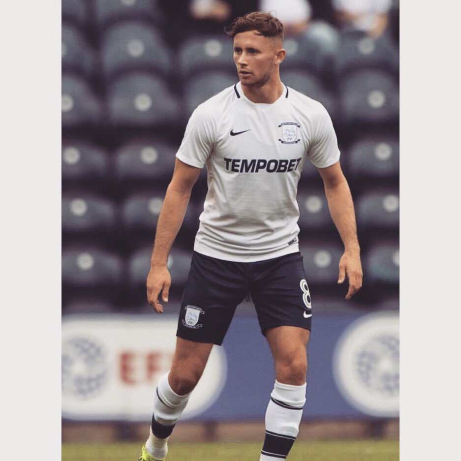 Irish 🍀 Preston North End ⚽️