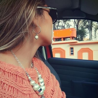 seeuleader's profile picture. Atrás no es mi jurisdicción, me declaro incompetente - Estudiante Licenciatura en Marketing UCES/Argentina - CNdeF #139337 🎒🌍