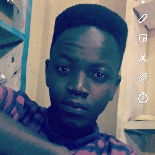 facon_2penser's profile picture. 