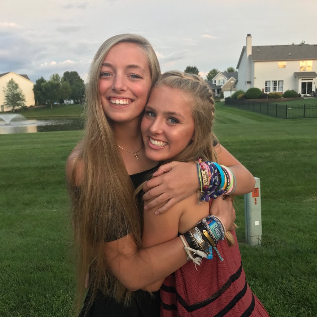 ZirkelbachErica's profile picture. ya YEET