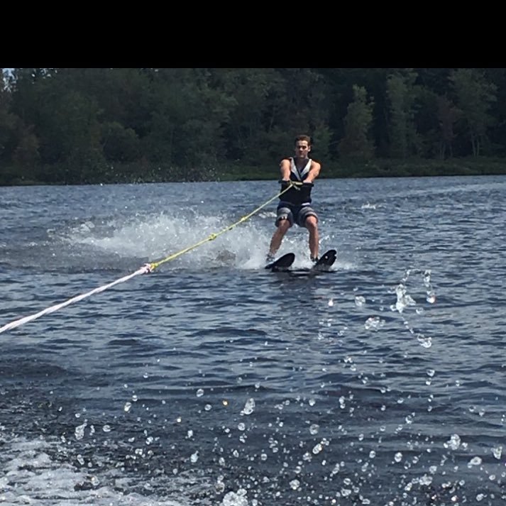 taylor0077's profile picture. University of Windsor Alumni