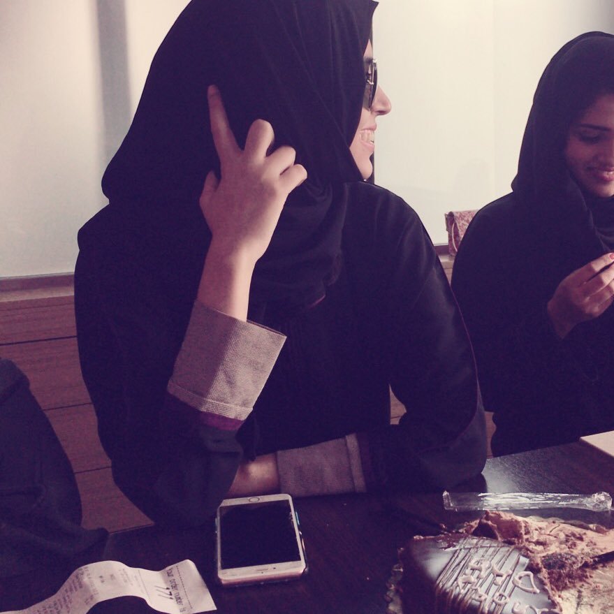 drzainabhashmi's profile picture. Eat Love Pray