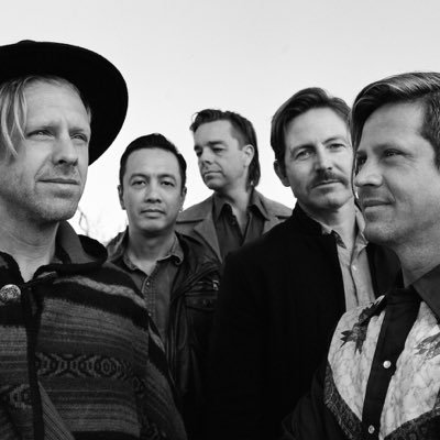 🎶Welcome to the fallout🎶all Friends of the Foot ϟF- We are a community of Switchfoot fans, new and old, with a goal of creating a space for fans to interact!